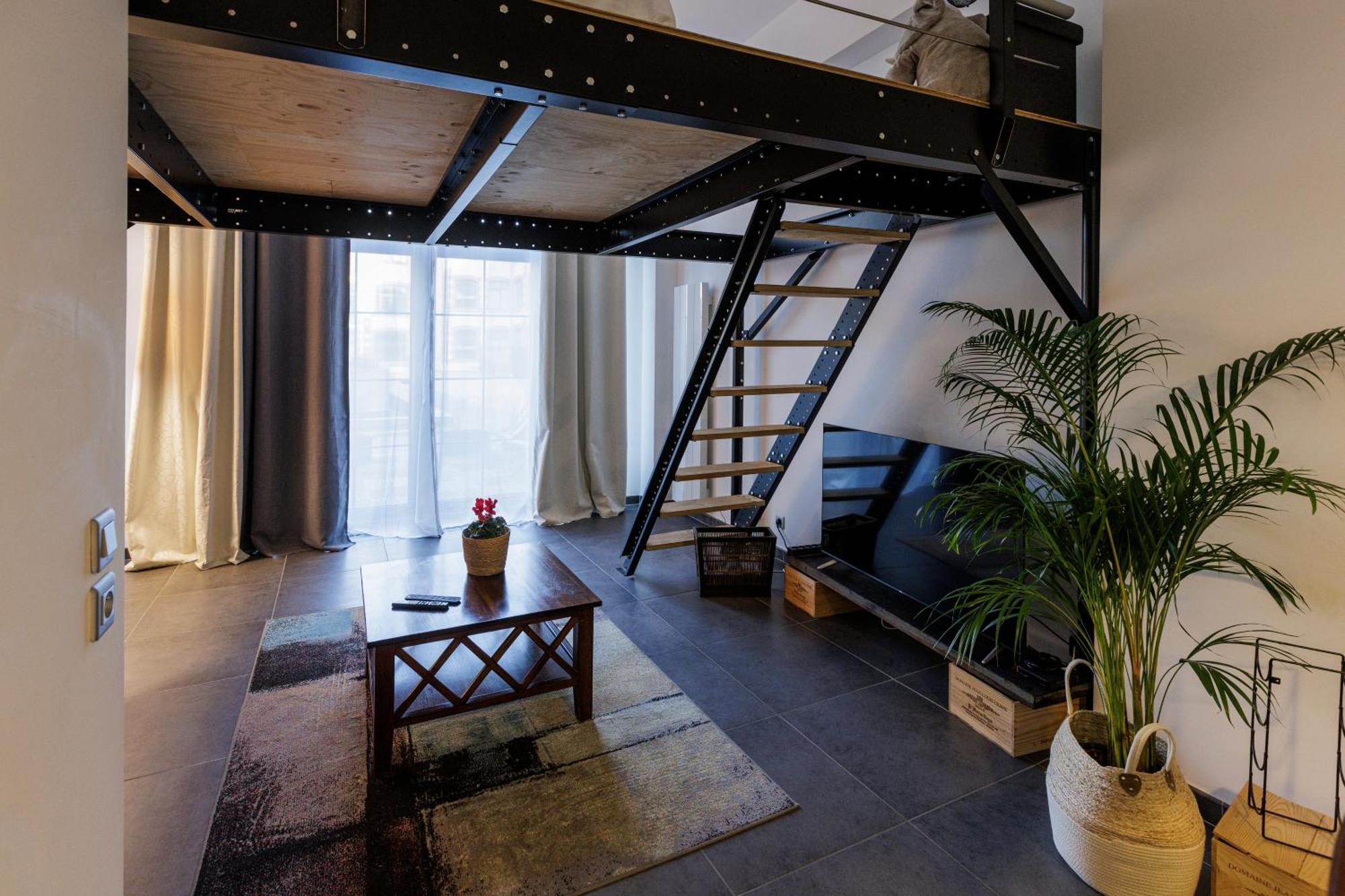Manhattan Loft - Centre - 5 Mn A Pied Gare - Parking Prive - Patio Troyes Kültér fotó